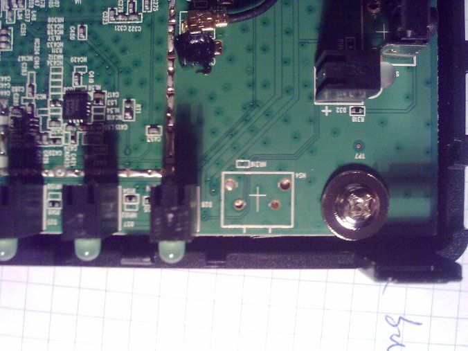 dir-615-h2-unknown-socket.jpg dir-615-h2-unknown-socket.jpg