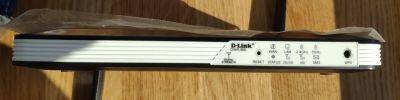 dlink_dwr-960_front.jpg