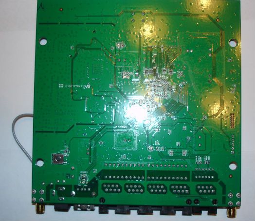wrt160nl-circuit.back.jpg