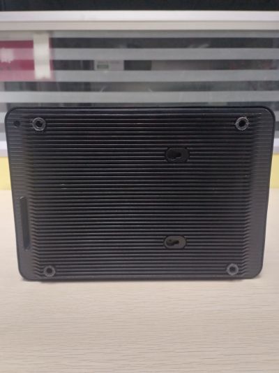 x8000ru_bottom.jpg x8000ru_bottom.jpg