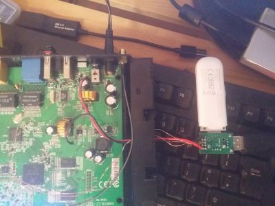 tl-wdr3600_maplin_usbmod.jpg